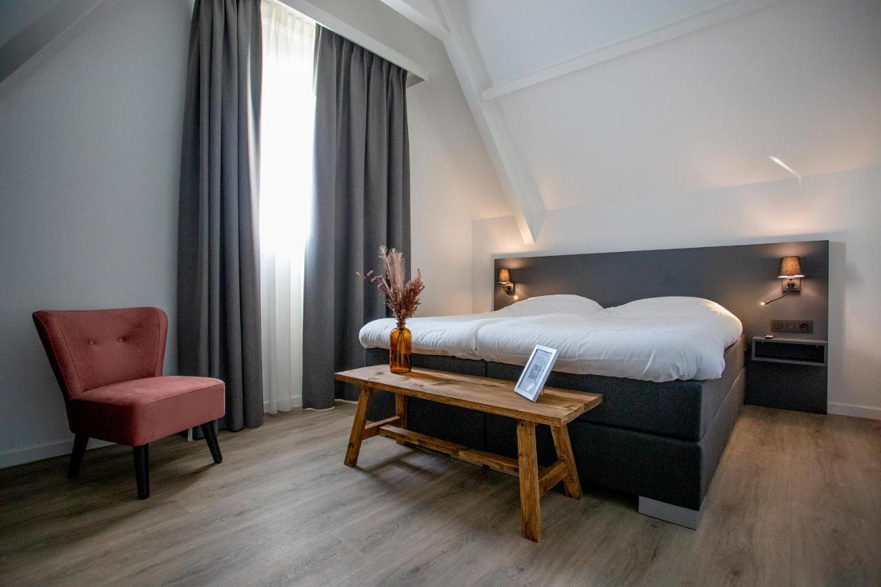 Hotel Tholen Kültér fotó