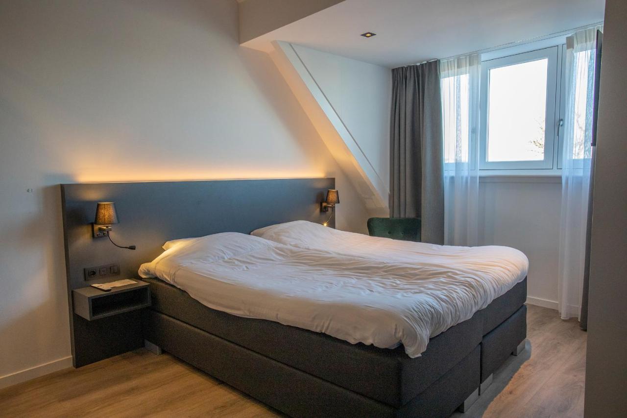 Hotel Tholen Kültér fotó